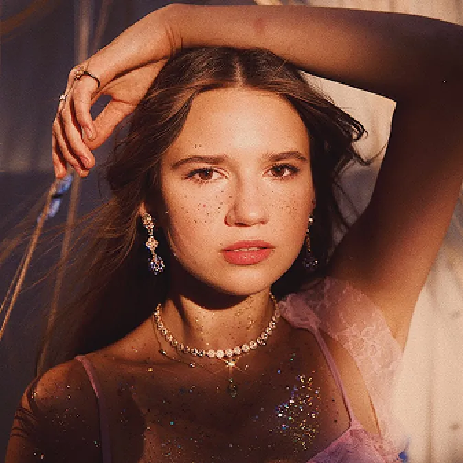 Portrait de Karolina Protsenko, musicienne